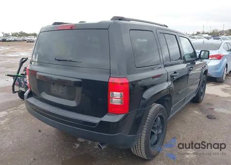 2014 Jeep Patriot Altitude z USA, uszkodzony, nr VIN 1C4NJPBA5ED769871